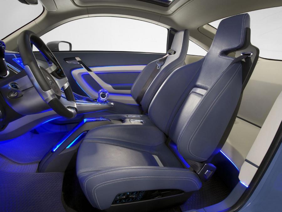  Mitsubishi i-MiEV Sport Air Concept 2009 года  (фото 17 из 25)